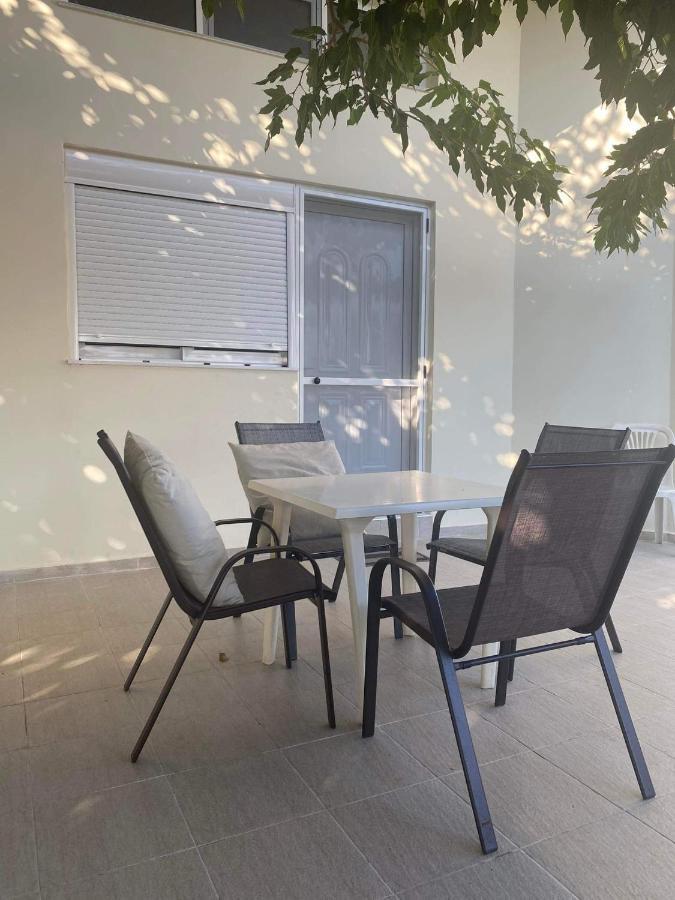 Eirini Apts On The Beach Psari Forada Exterior foto